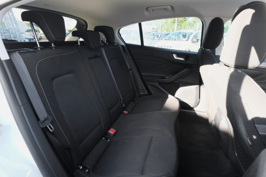 Ford Focus 1.0 Eco Boost MHEV Titanium