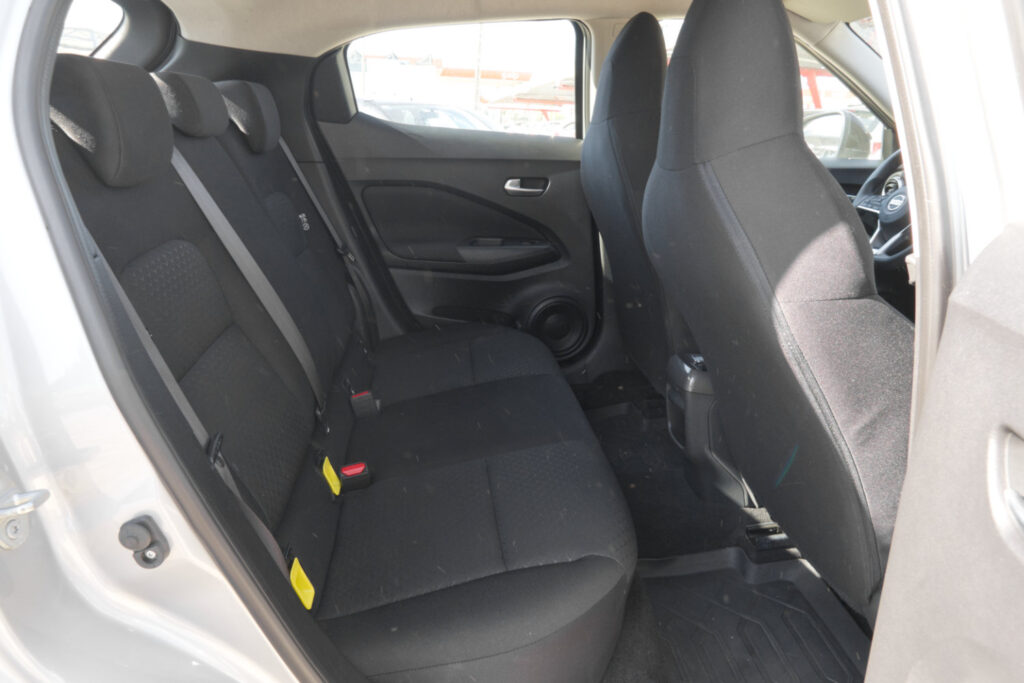 Nissan Juke 1.0 DIG-T Acenta DCT