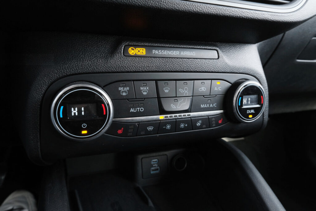 Ford Focus 1.0 MHEV Active