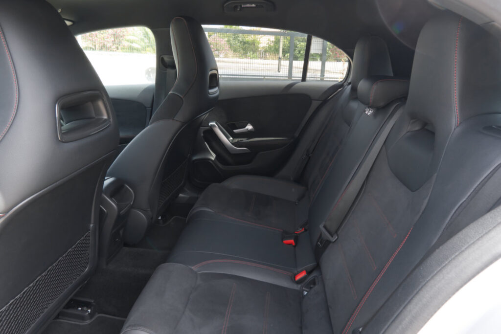 Mercedes-Benz A180d 2.0D AMG Auto