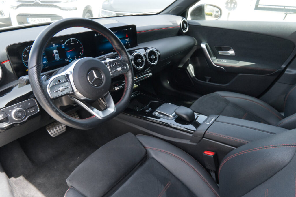 Mercedes-Benz A180d 2.0D AMG Auto