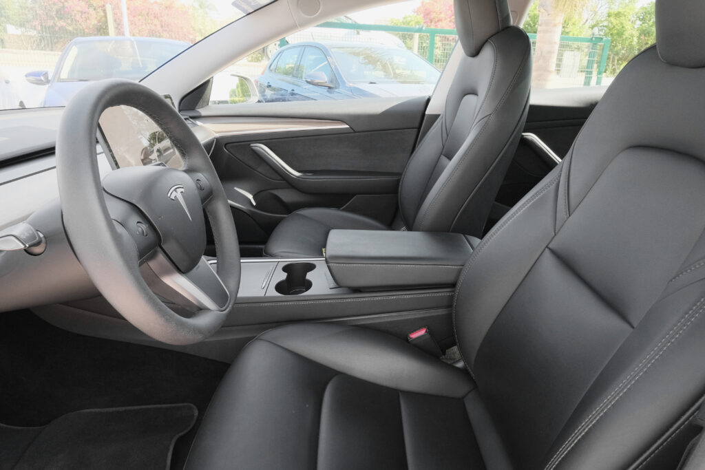Tesla Model 3 Long Range