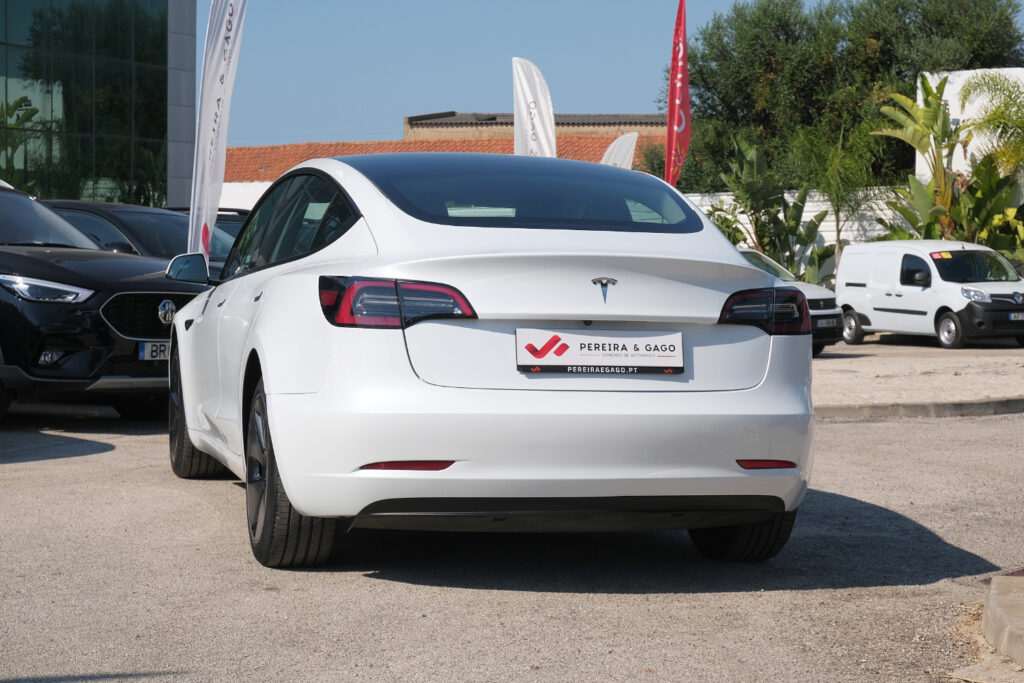 Tesla Model 3 Long Range