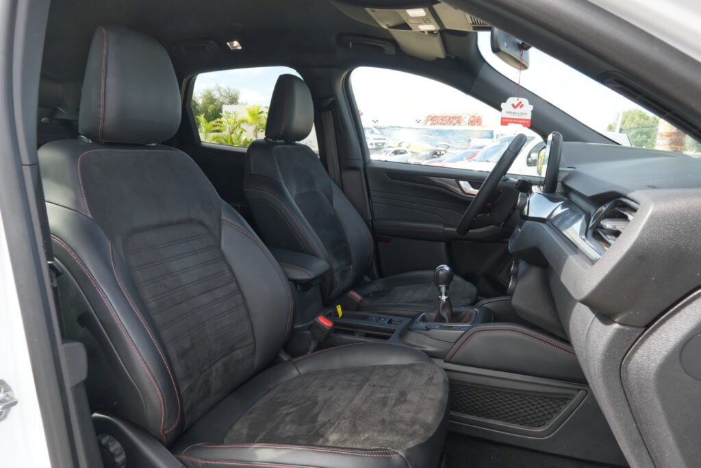 Ford Kuga 1.5 Ecoboost ST Line X