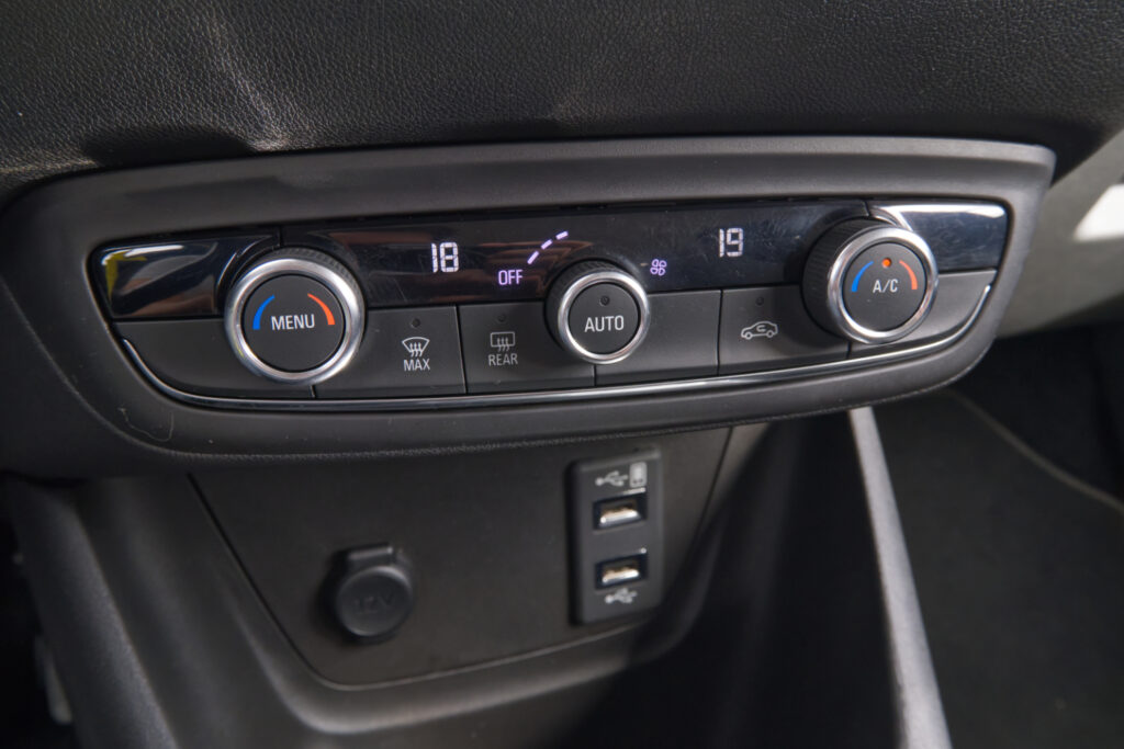 Opel Crossland X 1.2T