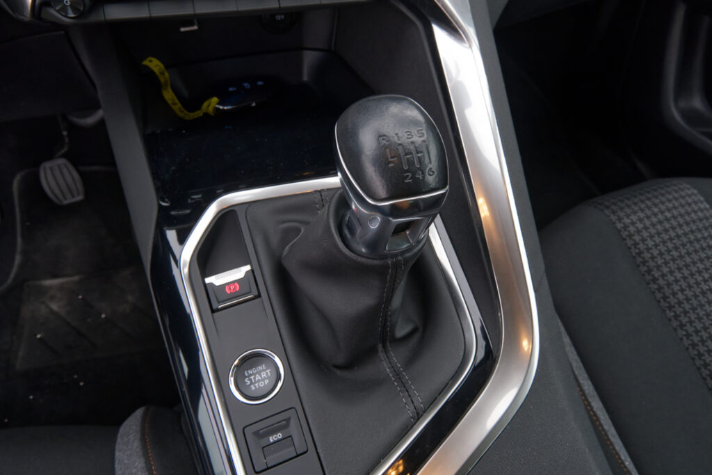 Peugeot 3008 1.5 Blue HDi Active Pack