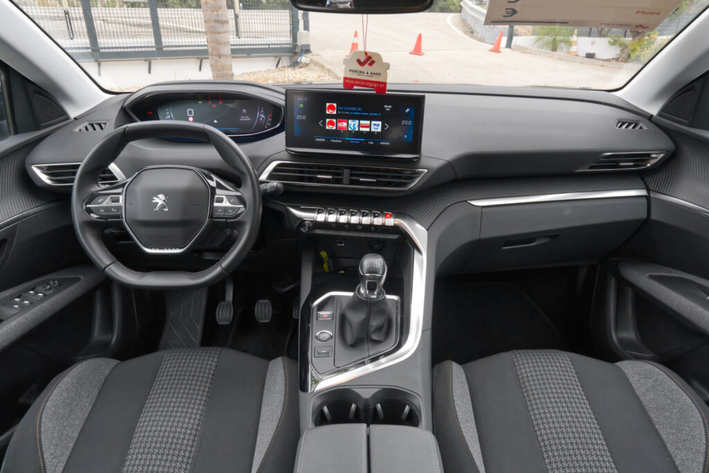 Peugeot 3008 1.5 Blue HDi Active Pack