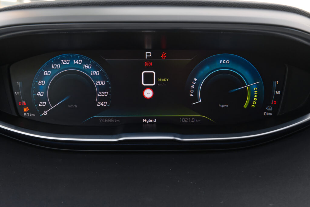 Peugeot 3008 1.6 Hybrid
