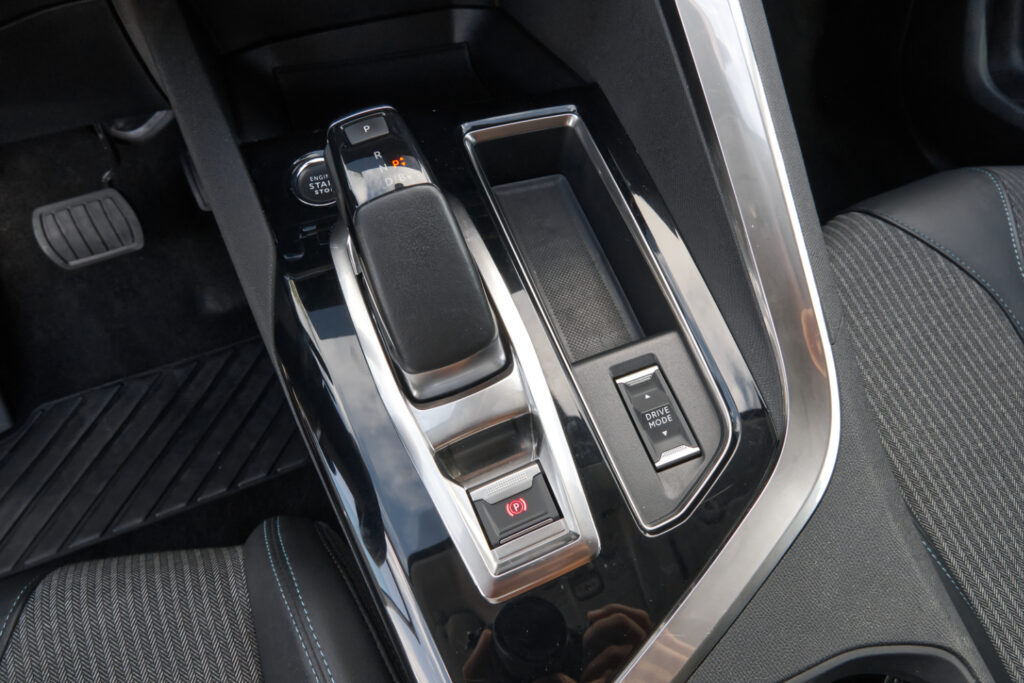 Peugeot 3008 1.6 Hybrid