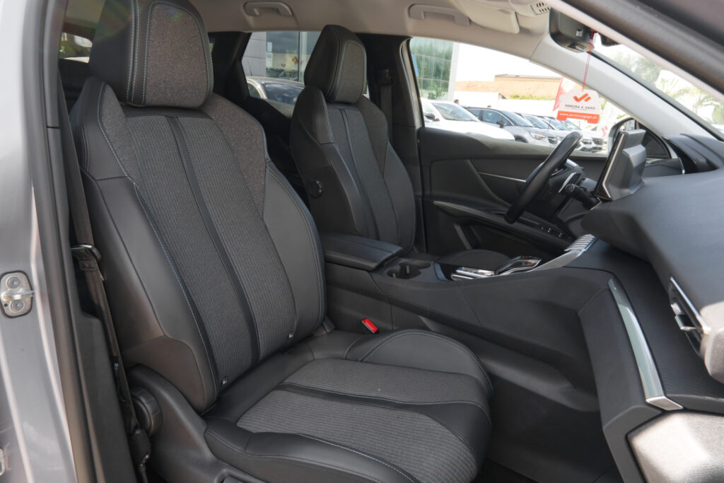Peugeot 3008 1.6 Hybrid