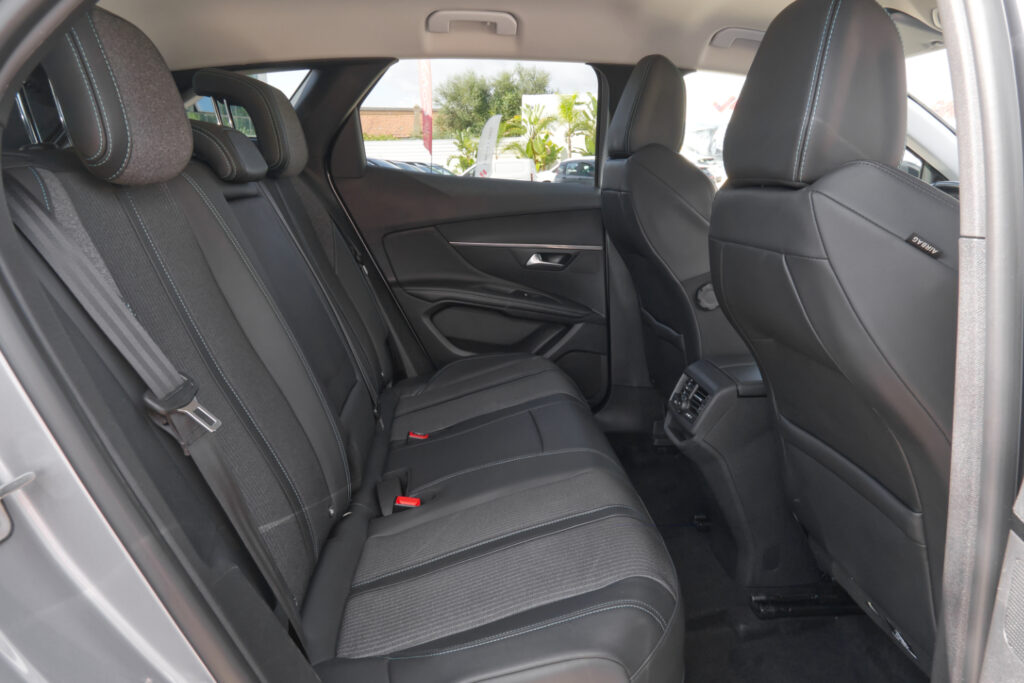 Peugeot 3008 1.6 Hybrid
