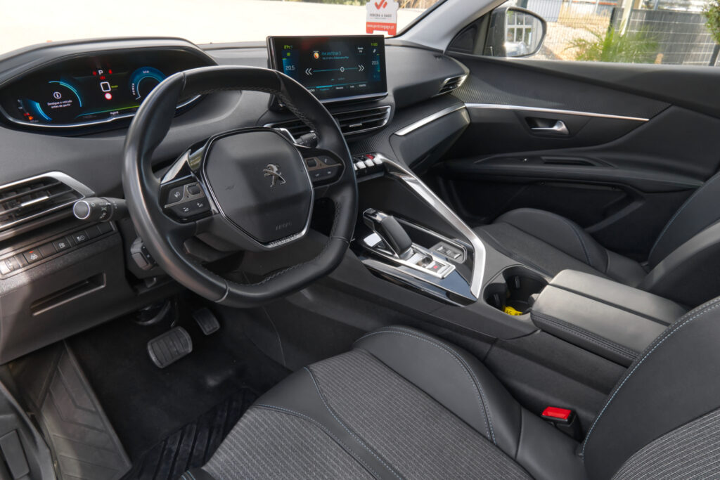 Peugeot 3008 1.6 Hybrid