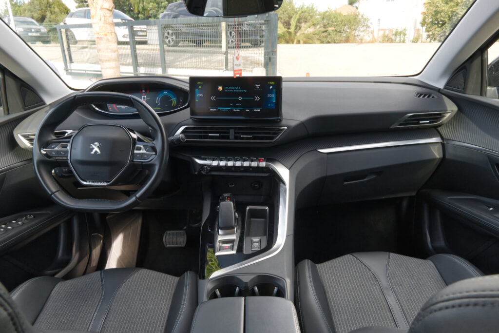 Peugeot 3008 1.6 Hybrid