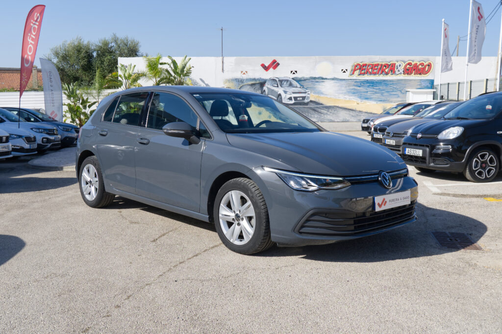 Volkswagen Golf 2.0 TDi Bluemotion
