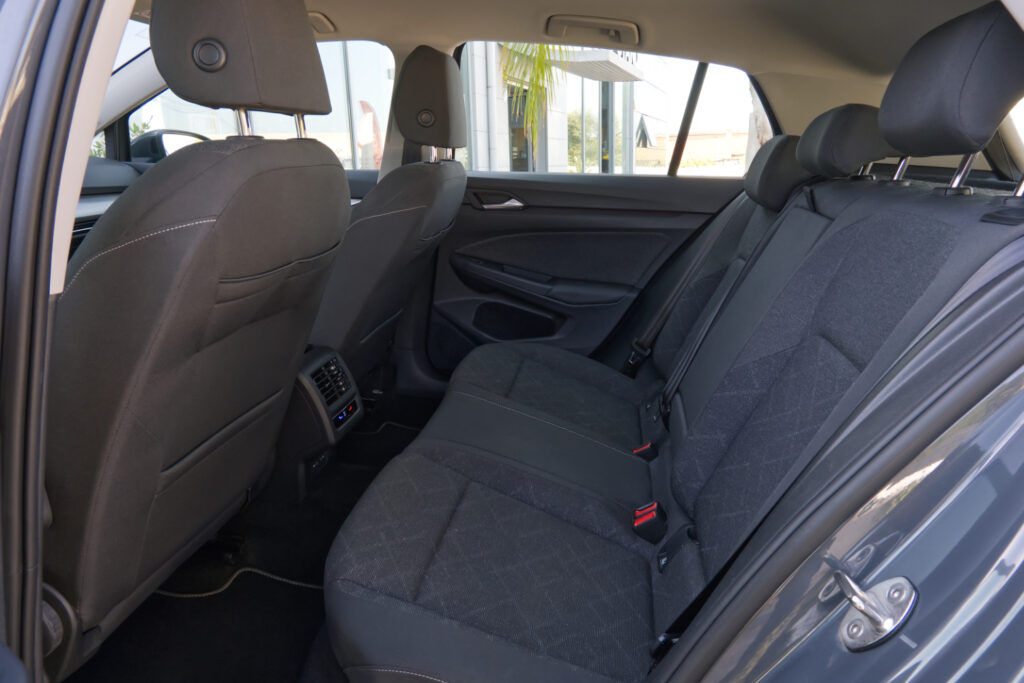 Volkswagen Golf 2.0 TDi Bluemotion
