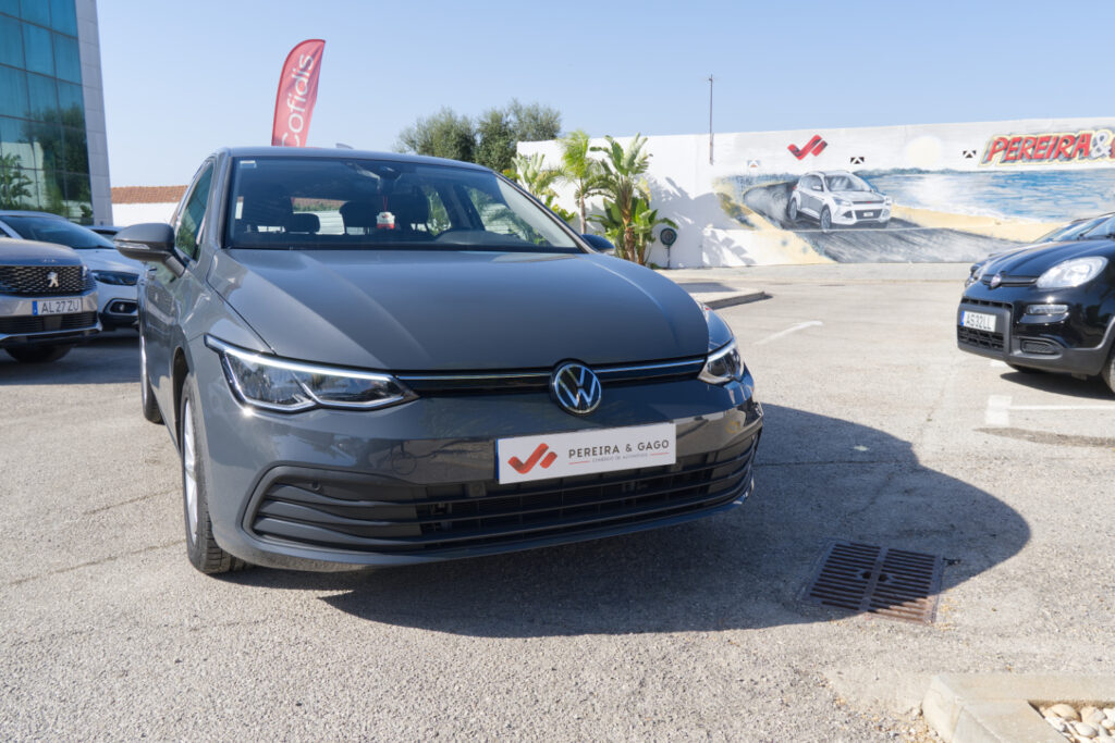 Volkswagen Golf 2.0 TDi Bluemotion