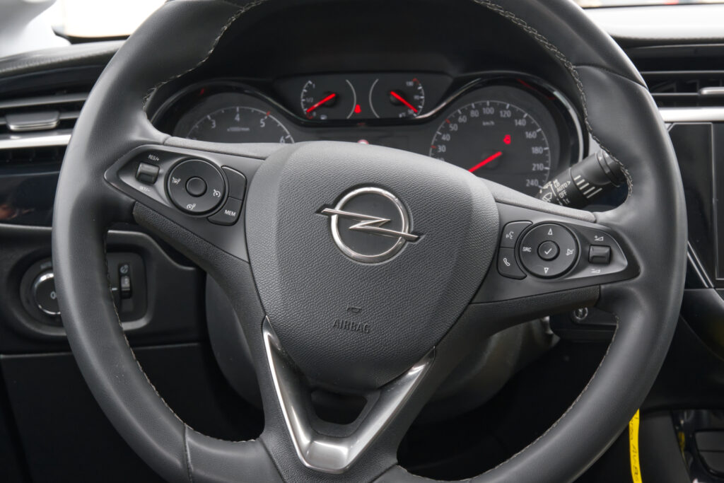 Opel Corsa 1.2 Business S/S