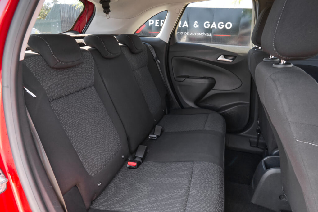 Opel Crossland X 1.2T Business Edition