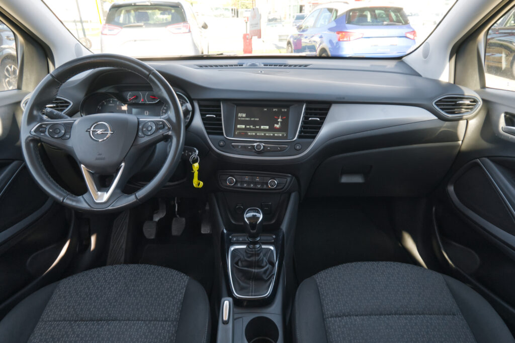 Opel Crossland X 1.2T Business Edition