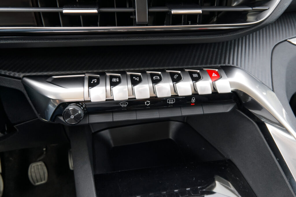 Peugeot 3008 1.5 Blue HDi Active Pack