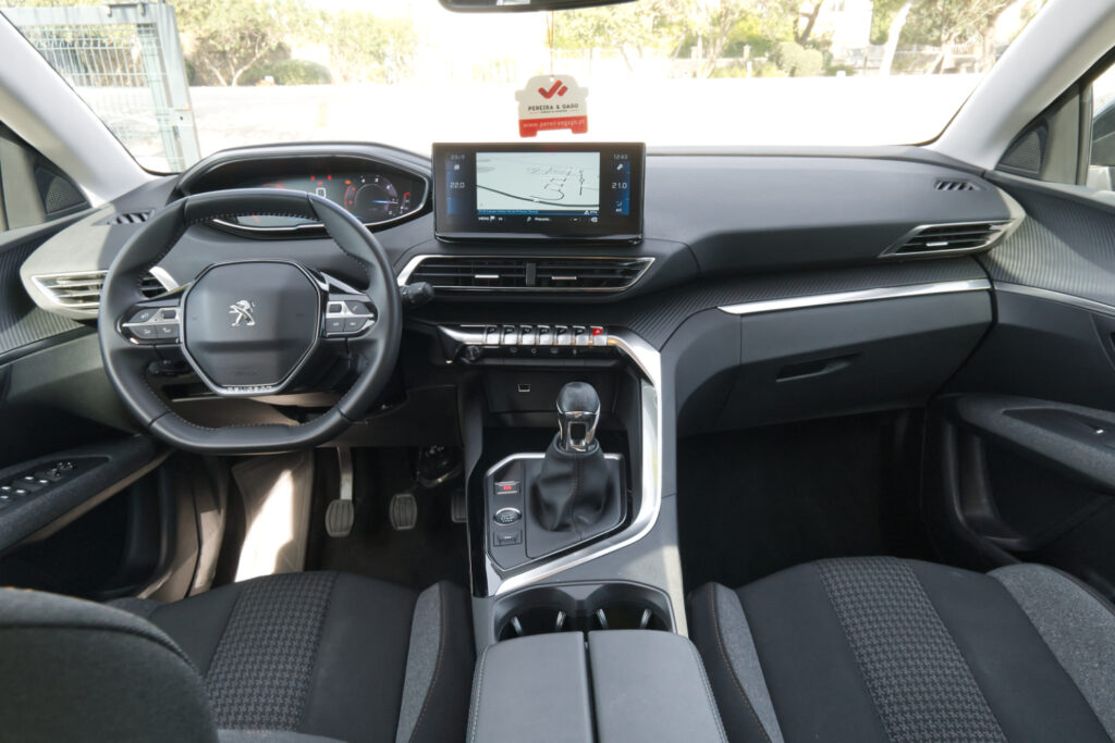 Peugeot 3008 1.5 Blue HDi Active Pack