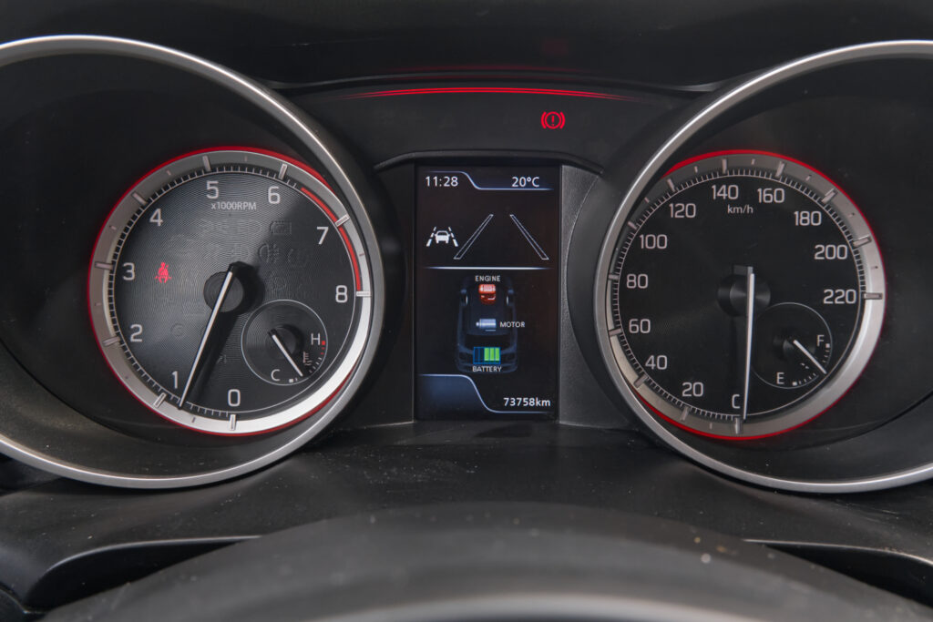 Suzuki Swift 1.0 GLX Hybrid