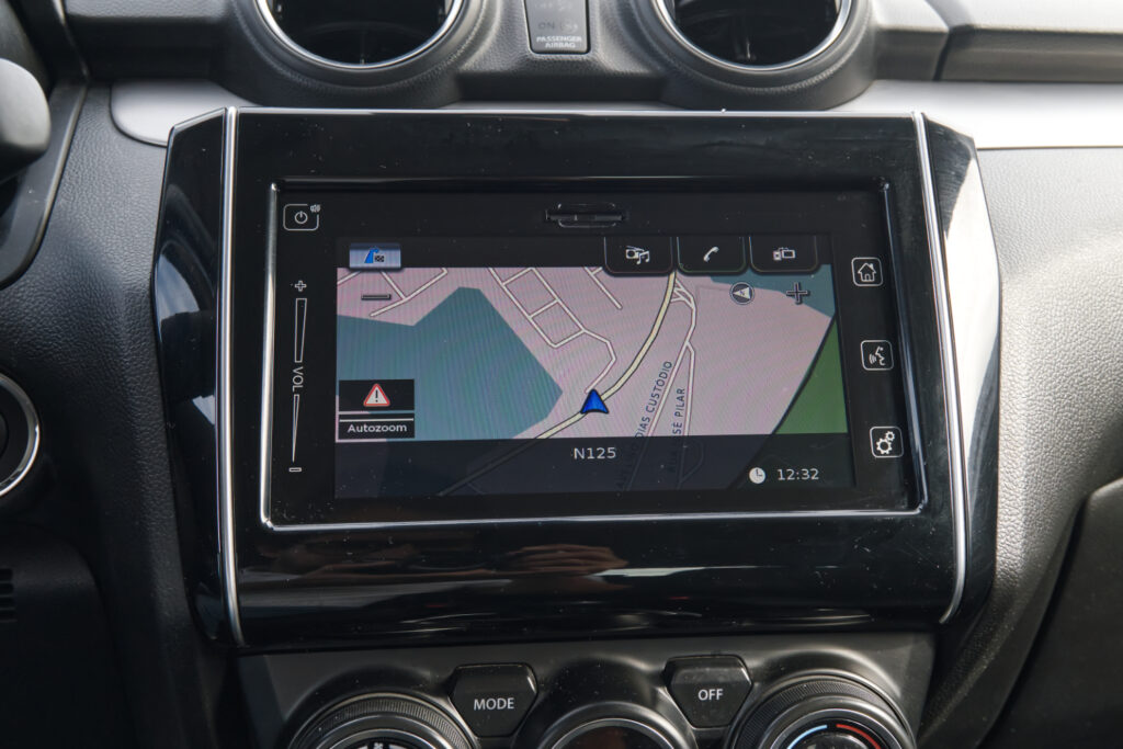 Suzuki Swift 1.0 GLX Hybrid