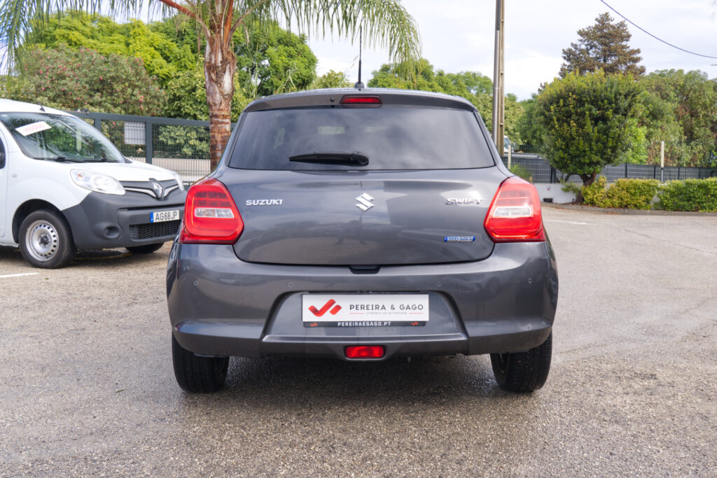 Suzuki Swift 1.0 GLX Hybrid