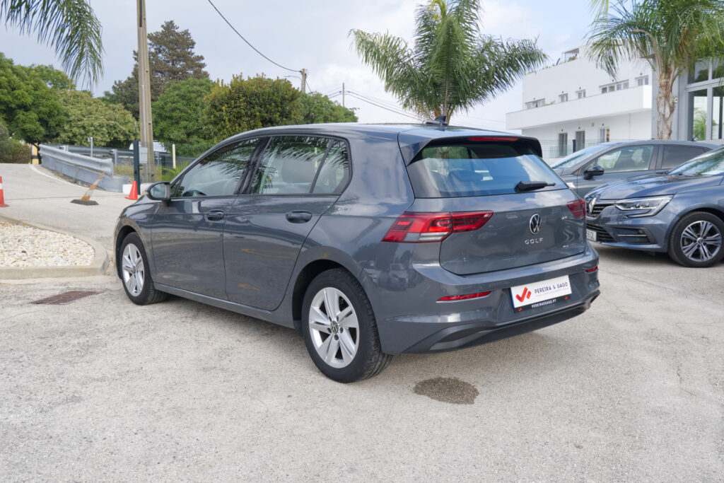 Volkswagen Golf 1.0 TSI Life