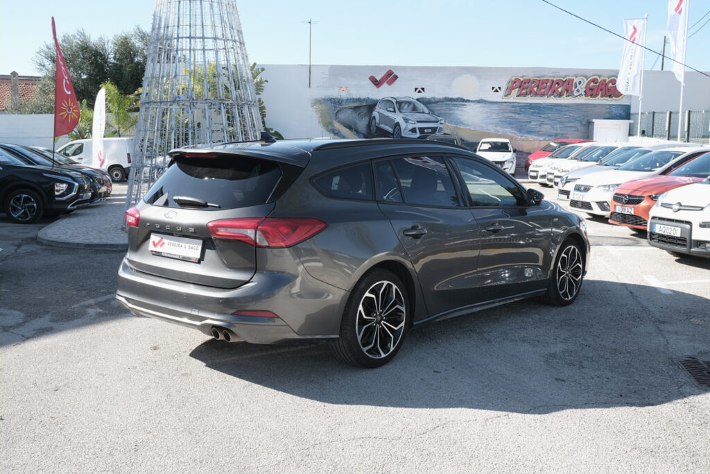 Ford Focus SW 1.0 ST-Line X DSG