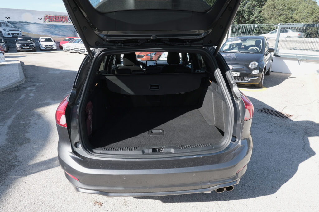 Ford Focus SW 1.0 ST-Line X DSG