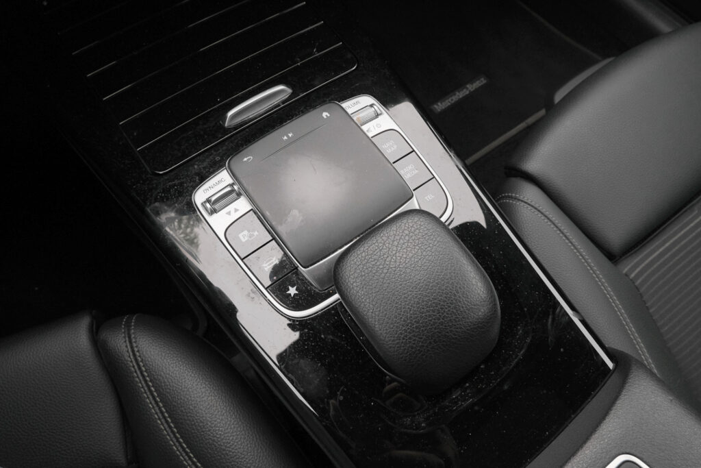 Mercedes-Benz CLA 200d Shooting Brack Style