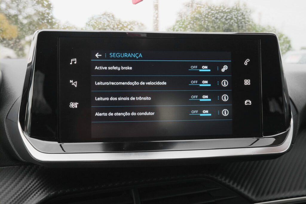 Peugeot 208 1.2 PureTech Allure Automático