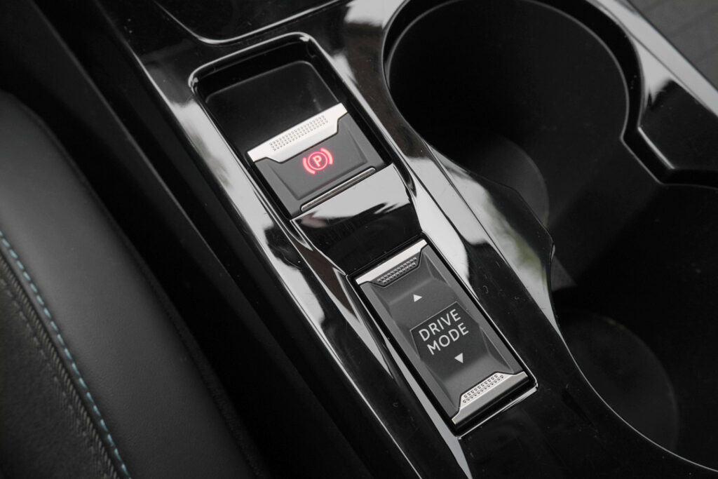 Peugeot 208 1.2 PureTech Allure Automático