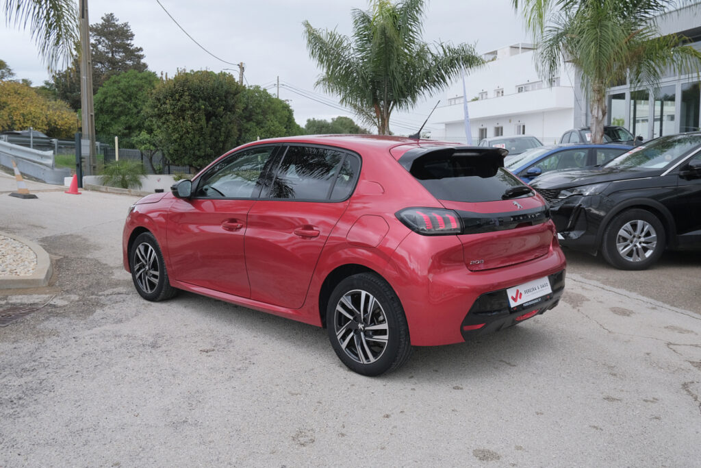 Peugeot 208 1.2 PureTech Allure Automático