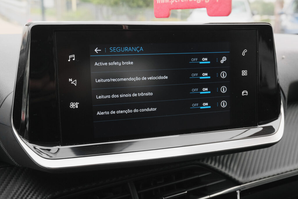 Peugeot 208 1.2 PureTech Allure Automático