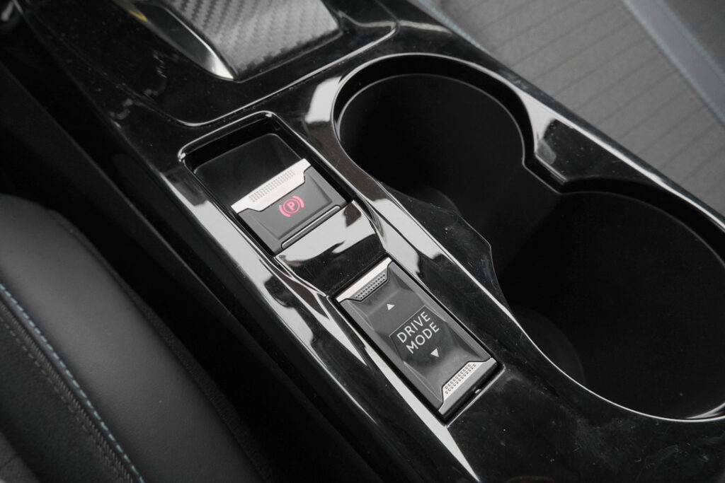 Peugeot 208 1.2 PureTech Allure Automático