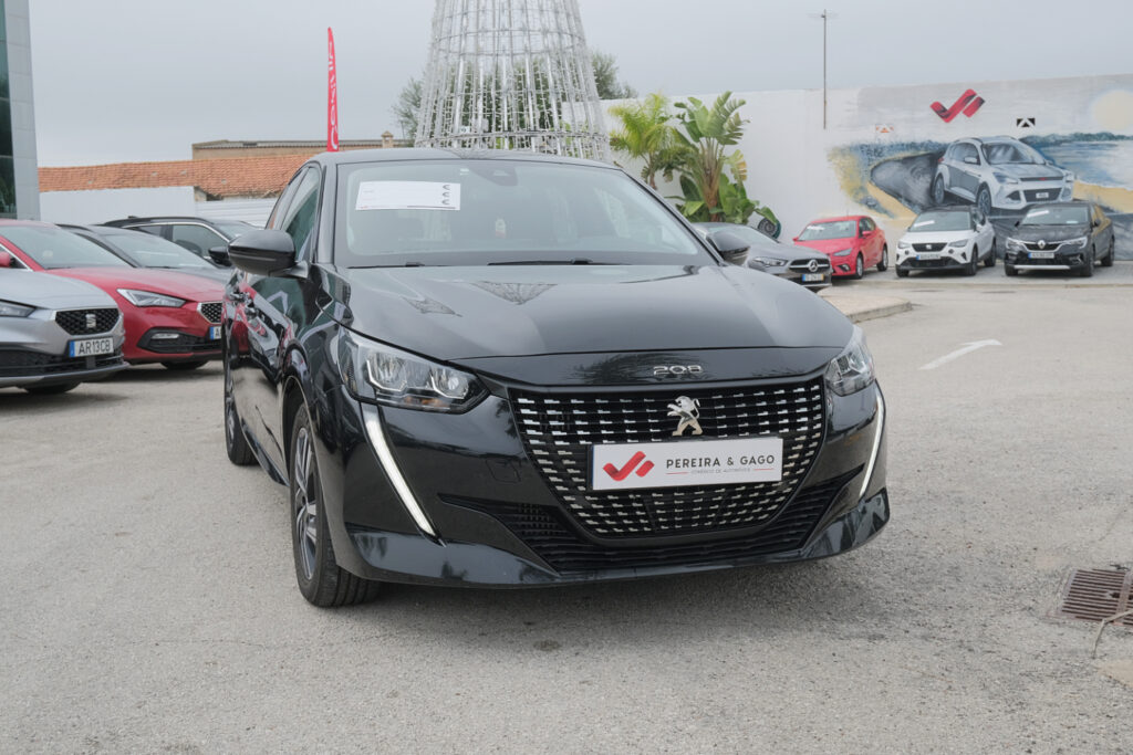 Peugeot 208 1.2 PureTech Allure Automático