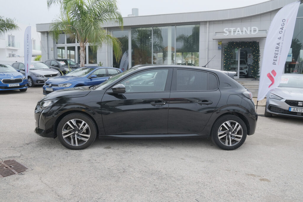 Peugeot 208 1.2 PureTech Allure Automático