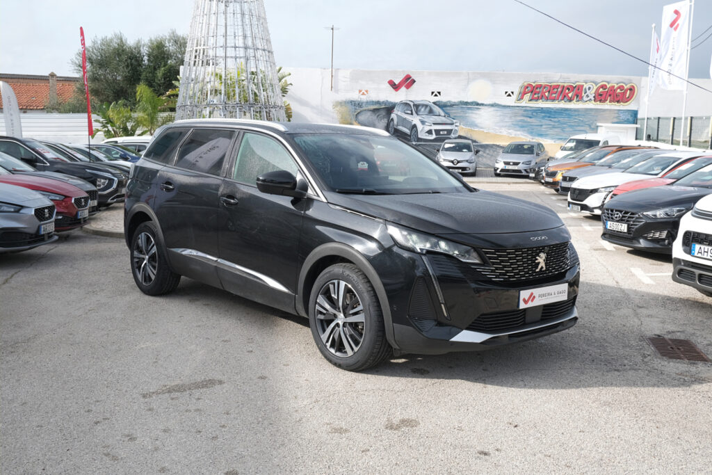 Peugeot 5008 1.5 BlueHDi Allure Automático