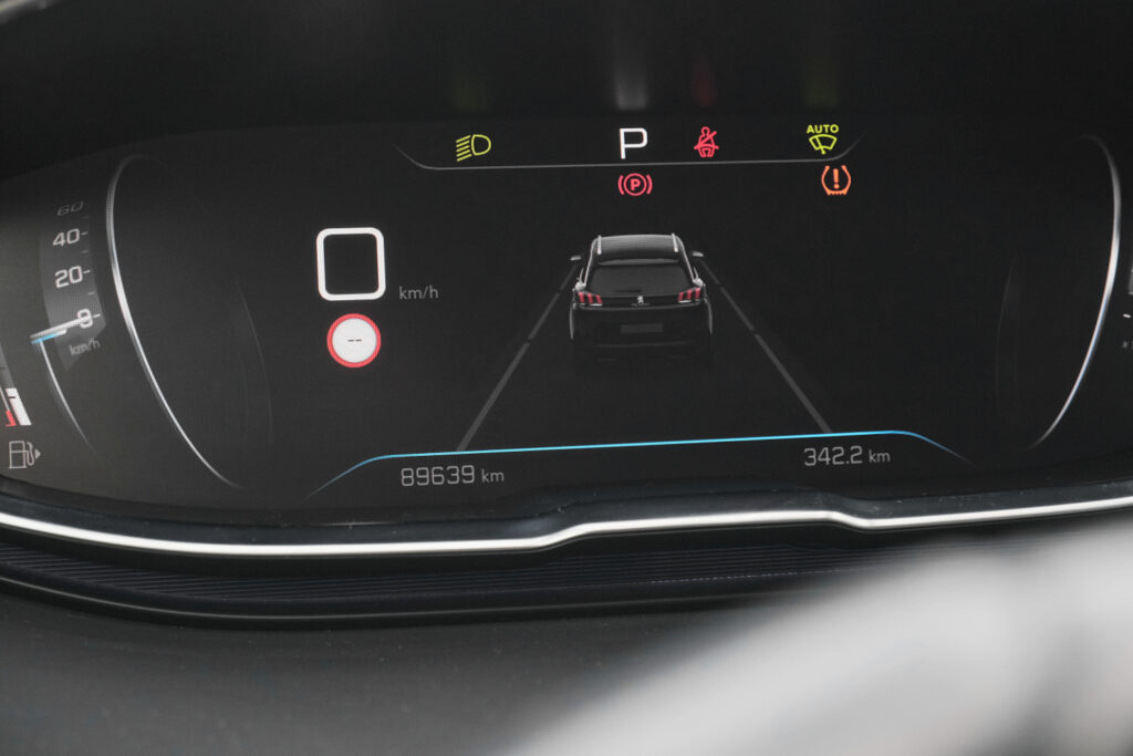 Peugeot 5008 1.5 BlueHDi Allure Automático