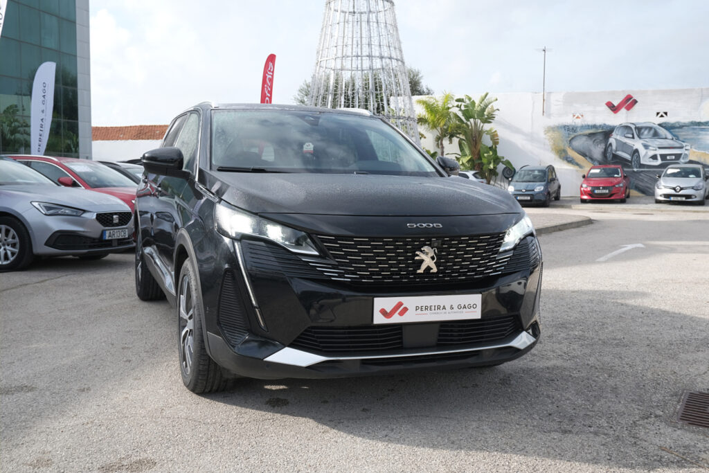 Peugeot 5008 1.5 BlueHDi Allure Automático