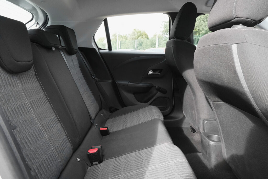 Opel Corsa 1.2 Edition