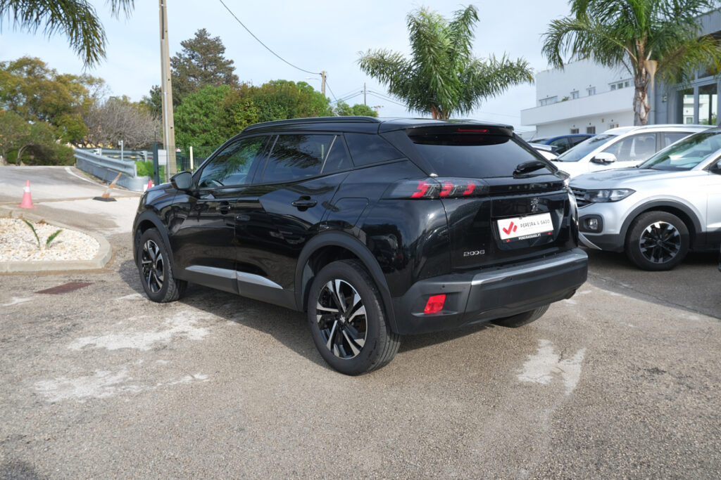 Peugeot 2008 1.2 PureTech Allure