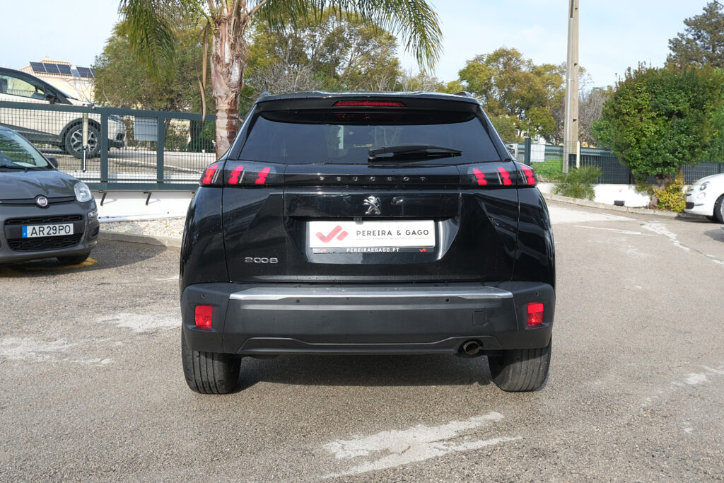 Peugeot 2008 1.2 PureTech Allure