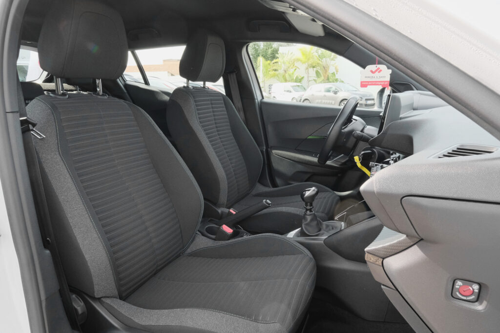 Peugeot 2008 1.2 PureTech