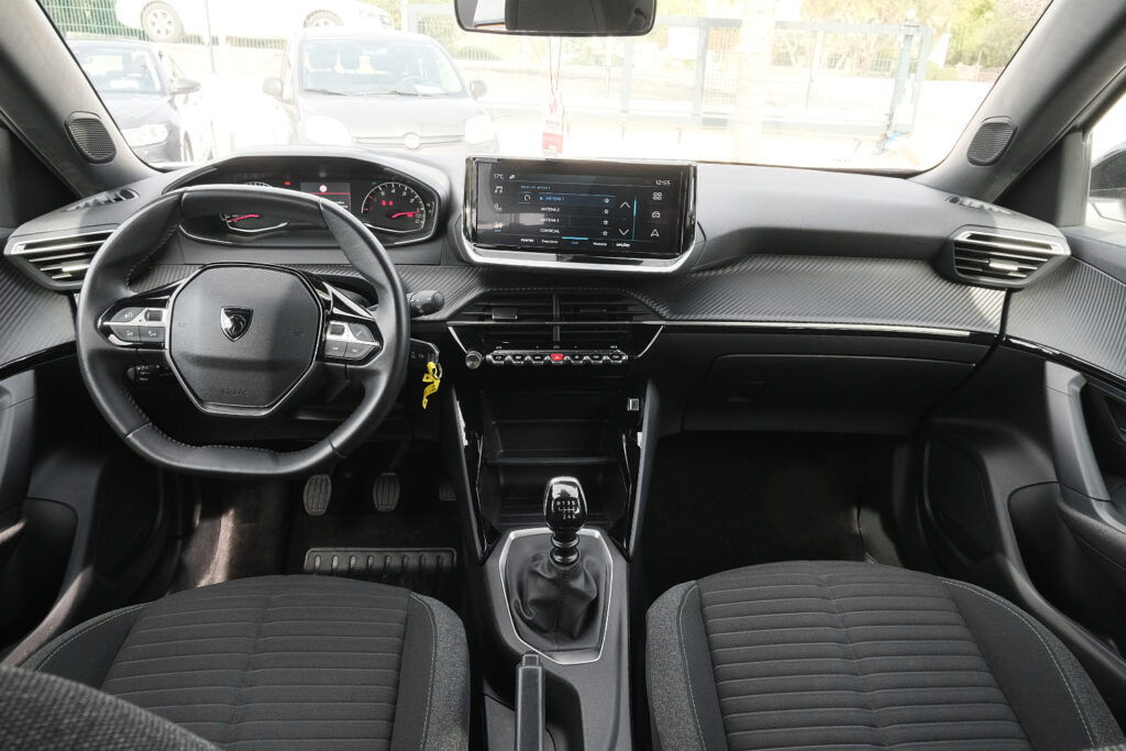 Peugeot 2008 1.2 PureTech