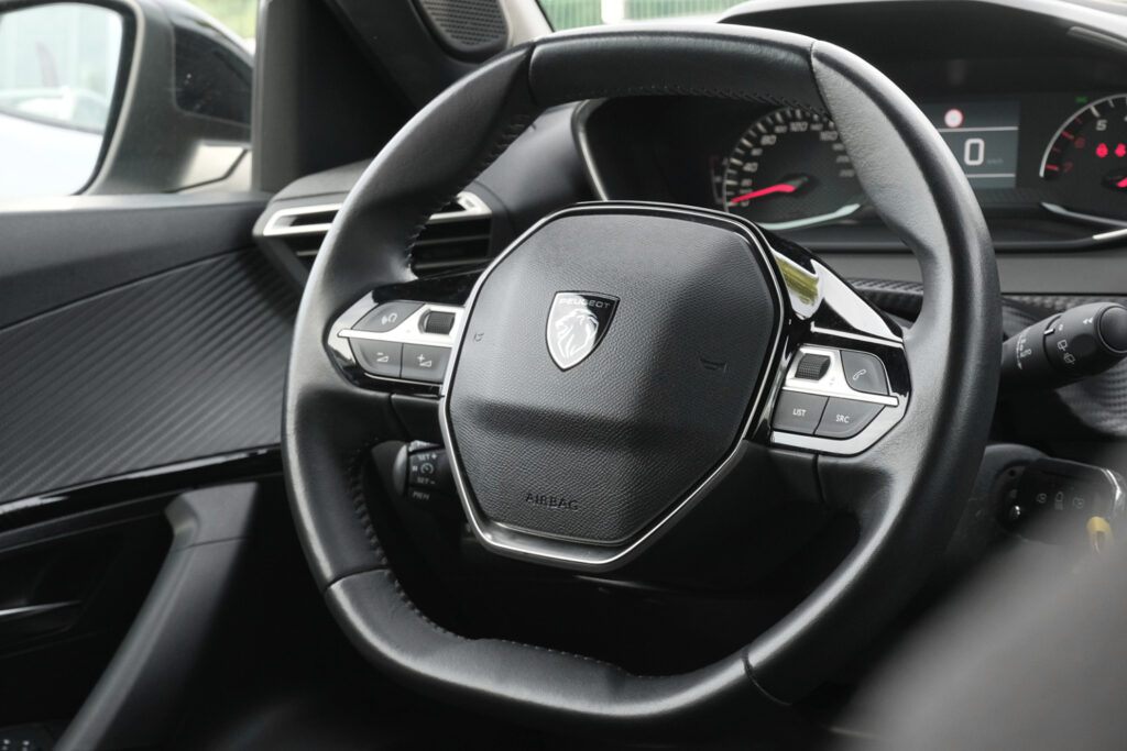 Peugeot 2008 1.2 PureTech