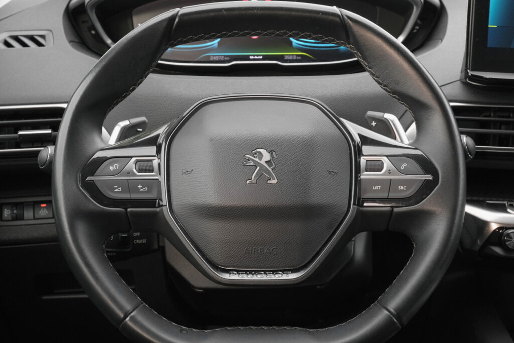 Peugeot 3008 1.6 Hybrid PHEV