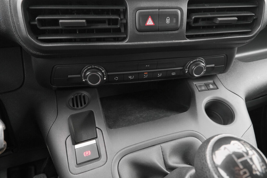 Peugeot Partner 1.5 Blue HDi Pro Standard